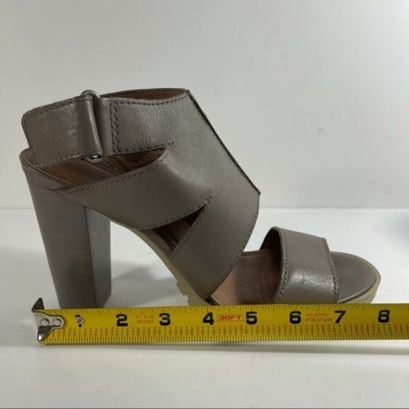 Sacks Fifth Avenue Heels Block Sandals #8 - Picture 3 of 9